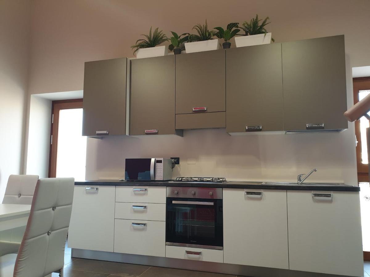 Dimora Rosso San Zeno - Wifi Veloce E Adatto Per Famiglie Verona Exterior foto