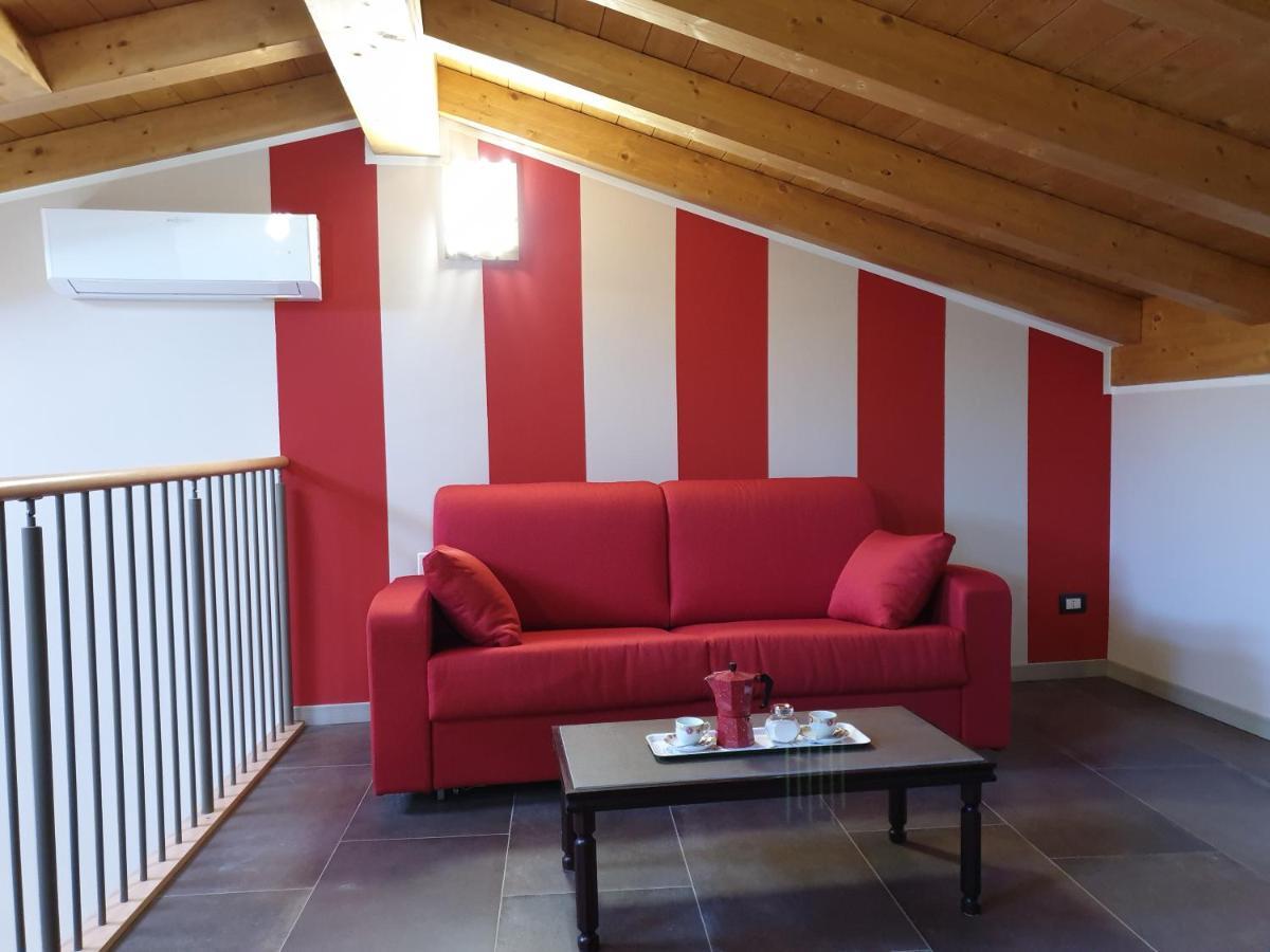 Dimora Rosso San Zeno - Wifi Veloce E Adatto Per Famiglie Verona Exterior foto